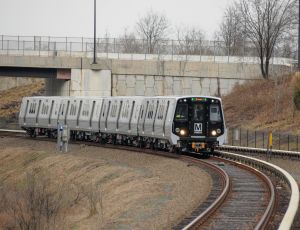 7000 series railcar arrival